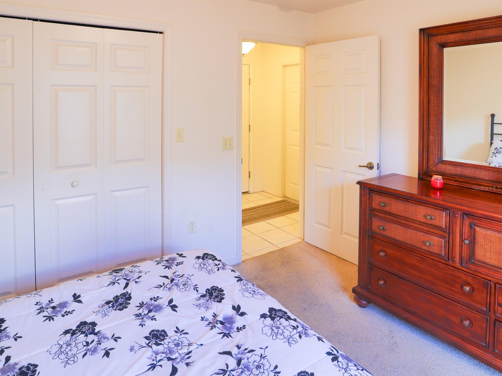 Image 11 of 39 For 4432 Turnberry Lane