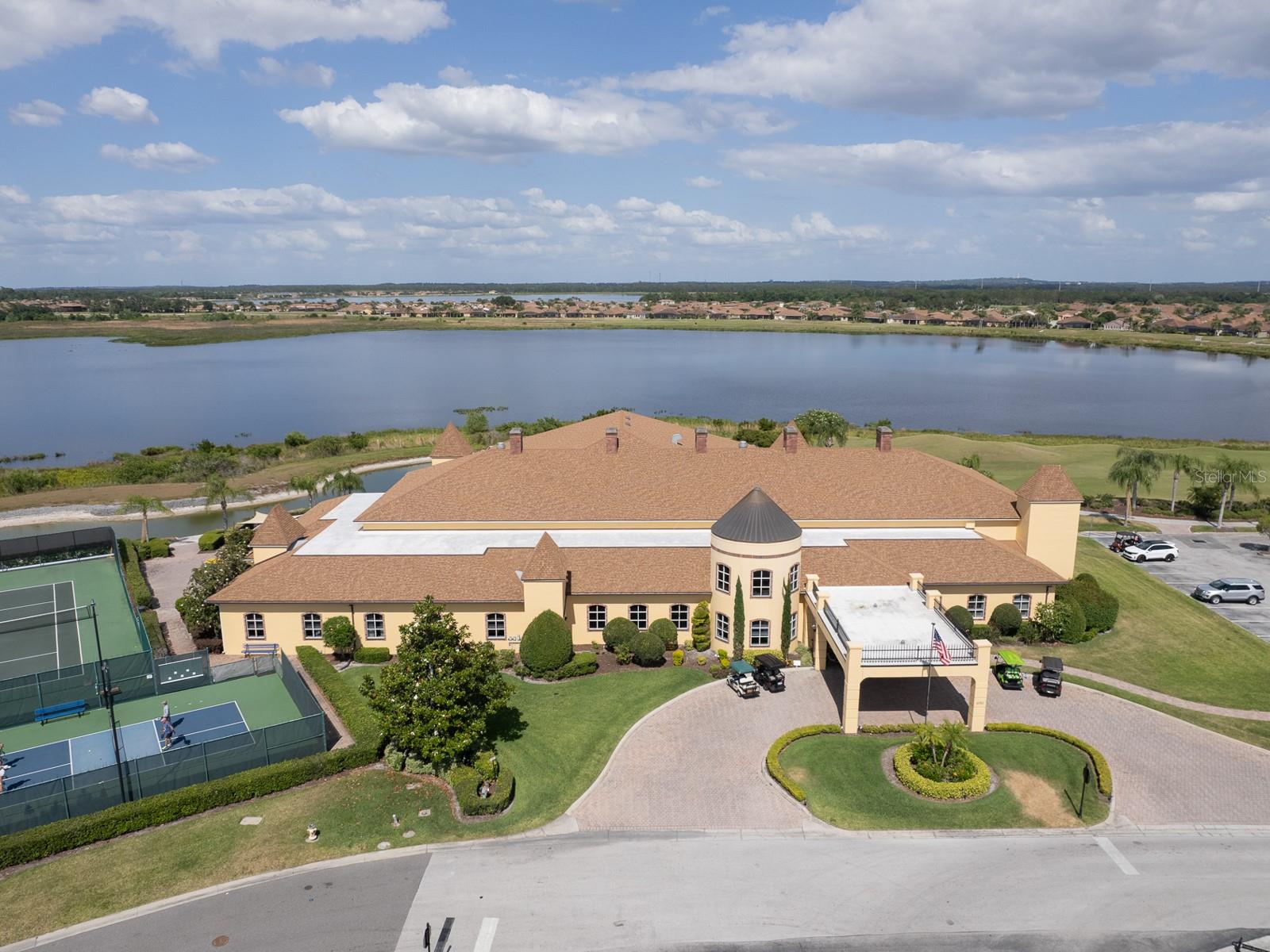 Image 33 of 39 For 4432 Turnberry Lane