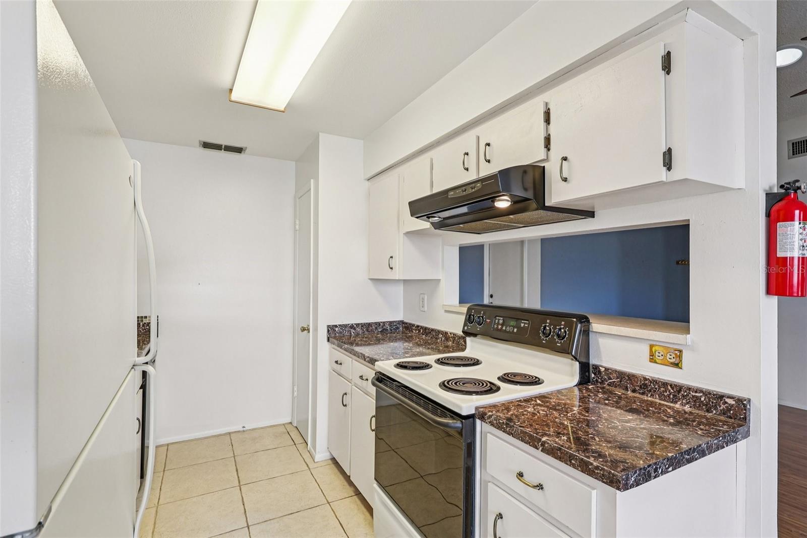 Image 14 of 50 For 3865 Dovehollow Drive