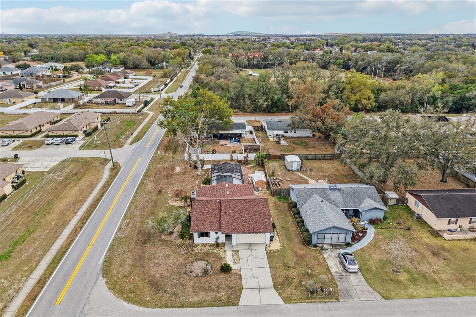 Image 40 of 50 For 3865 Dovehollow Drive