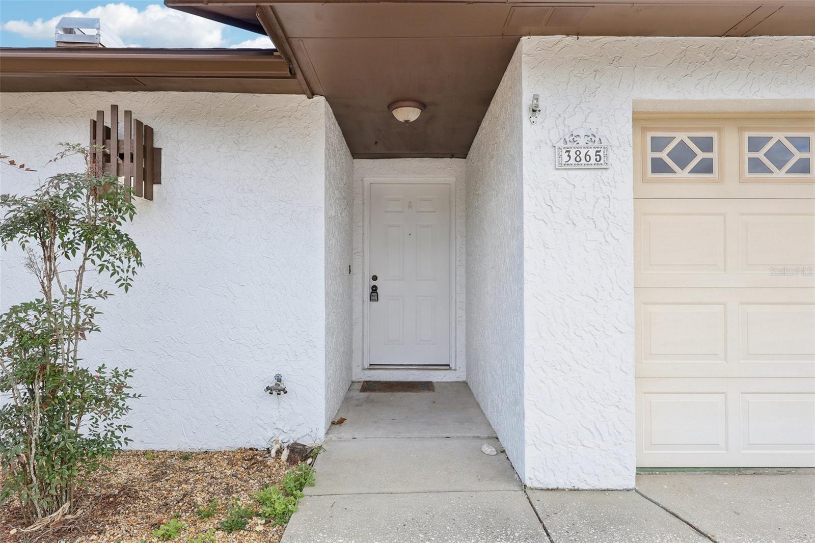 Image 6 of 50 For 3865 Dovehollow Drive