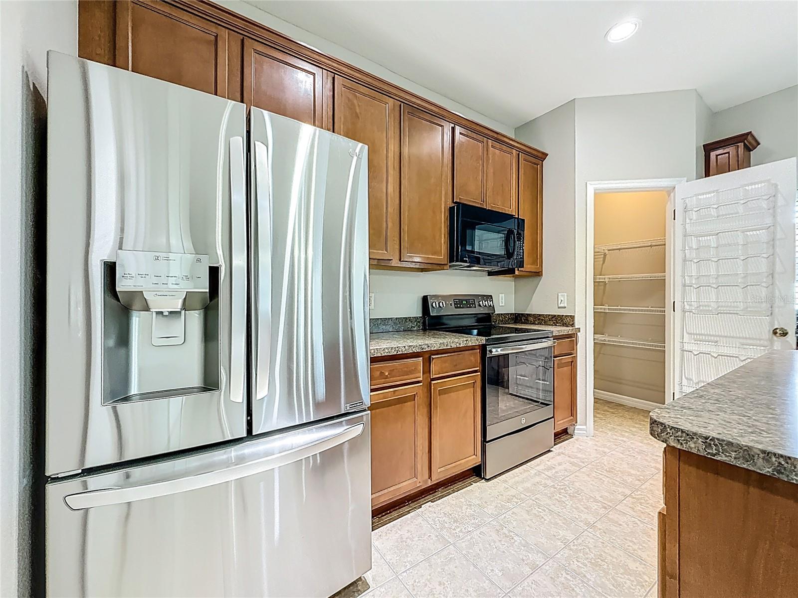 Image 14 of 50 For 313 Oak Landing Drive