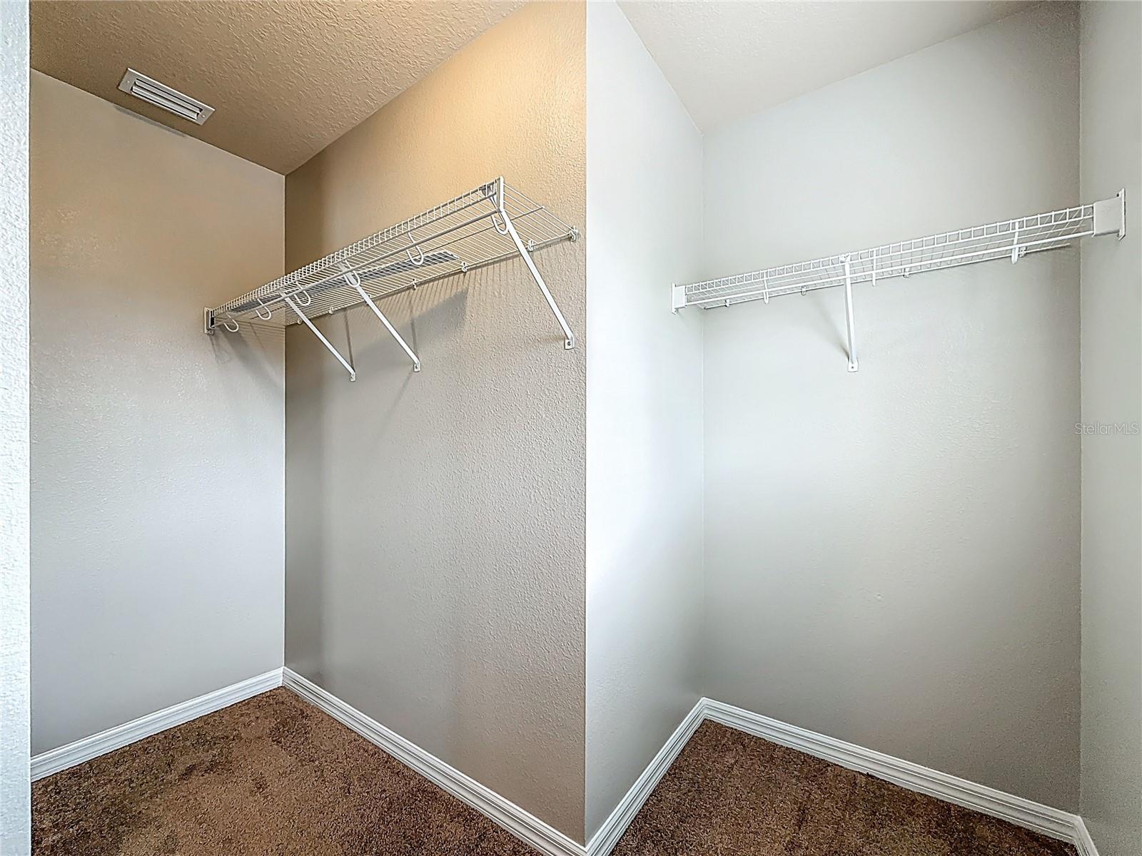 Image 26 of 50 For 313 Oak Landing Drive