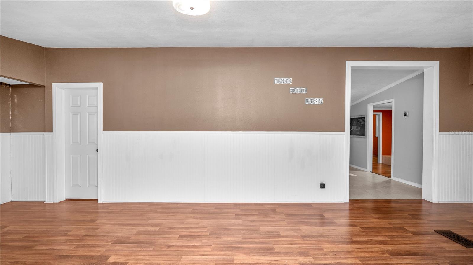 Image 20 of 62 For 5239 Spring Creek Drive