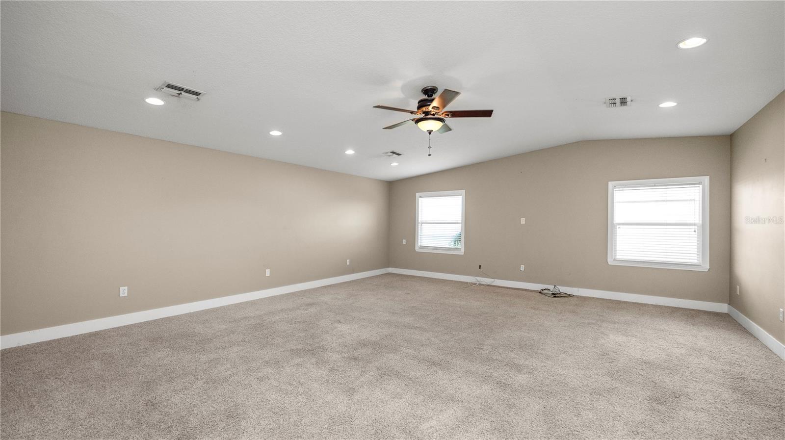 Image 39 of 62 For 5239 Spring Creek Drive