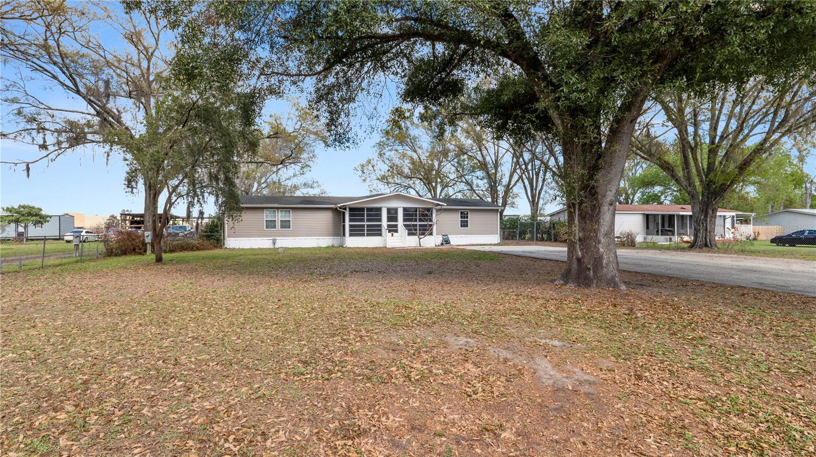 Image 4 of 62 For 5239 Spring Creek Drive