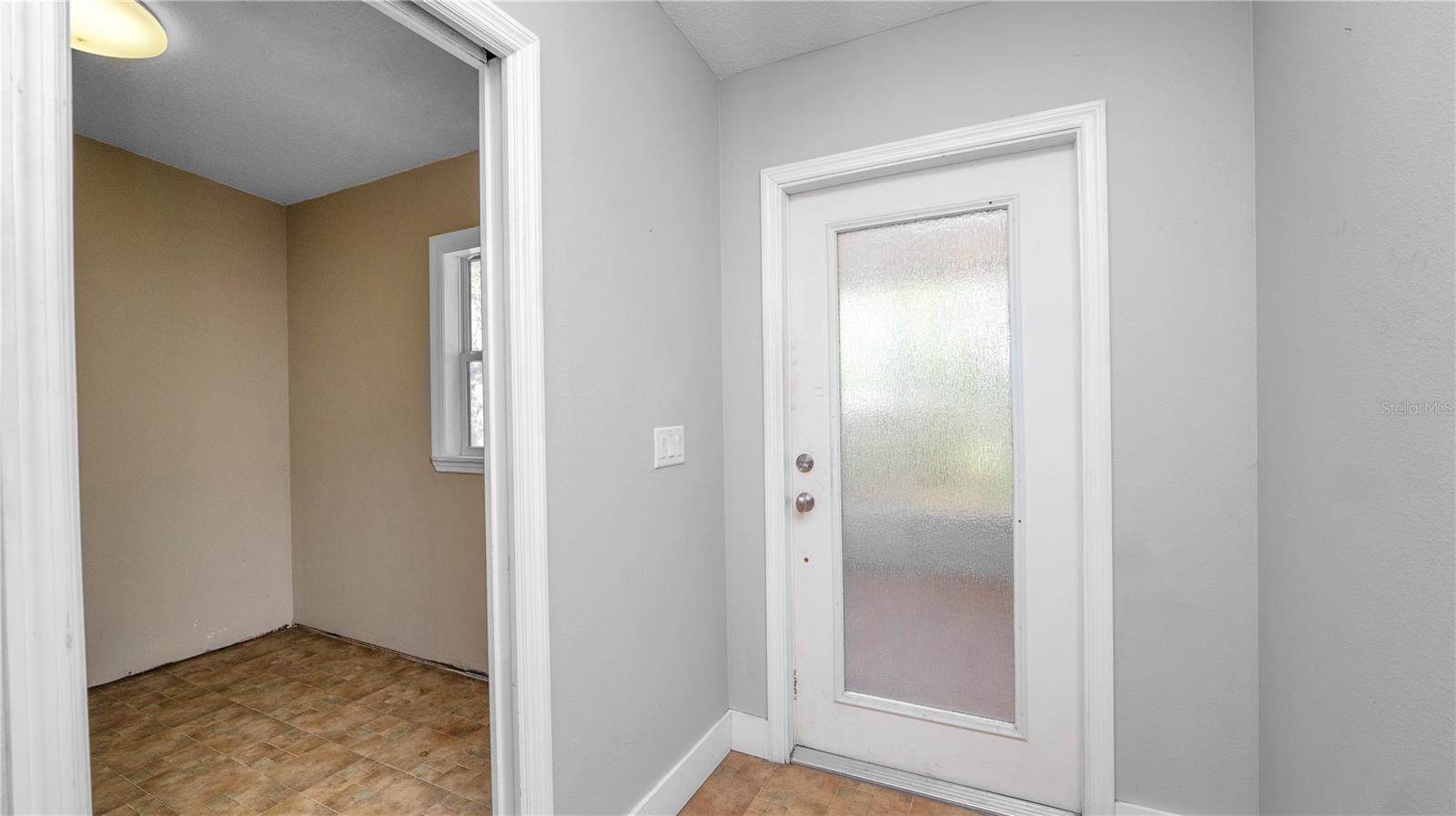 Image 51 of 62 For 5239 Spring Creek Drive