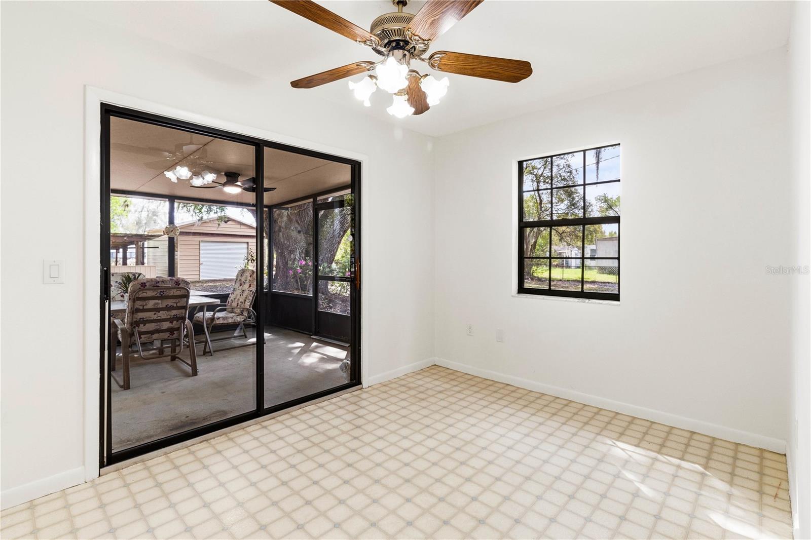 Image 11 of 43 For 3707 Timberlake Road W