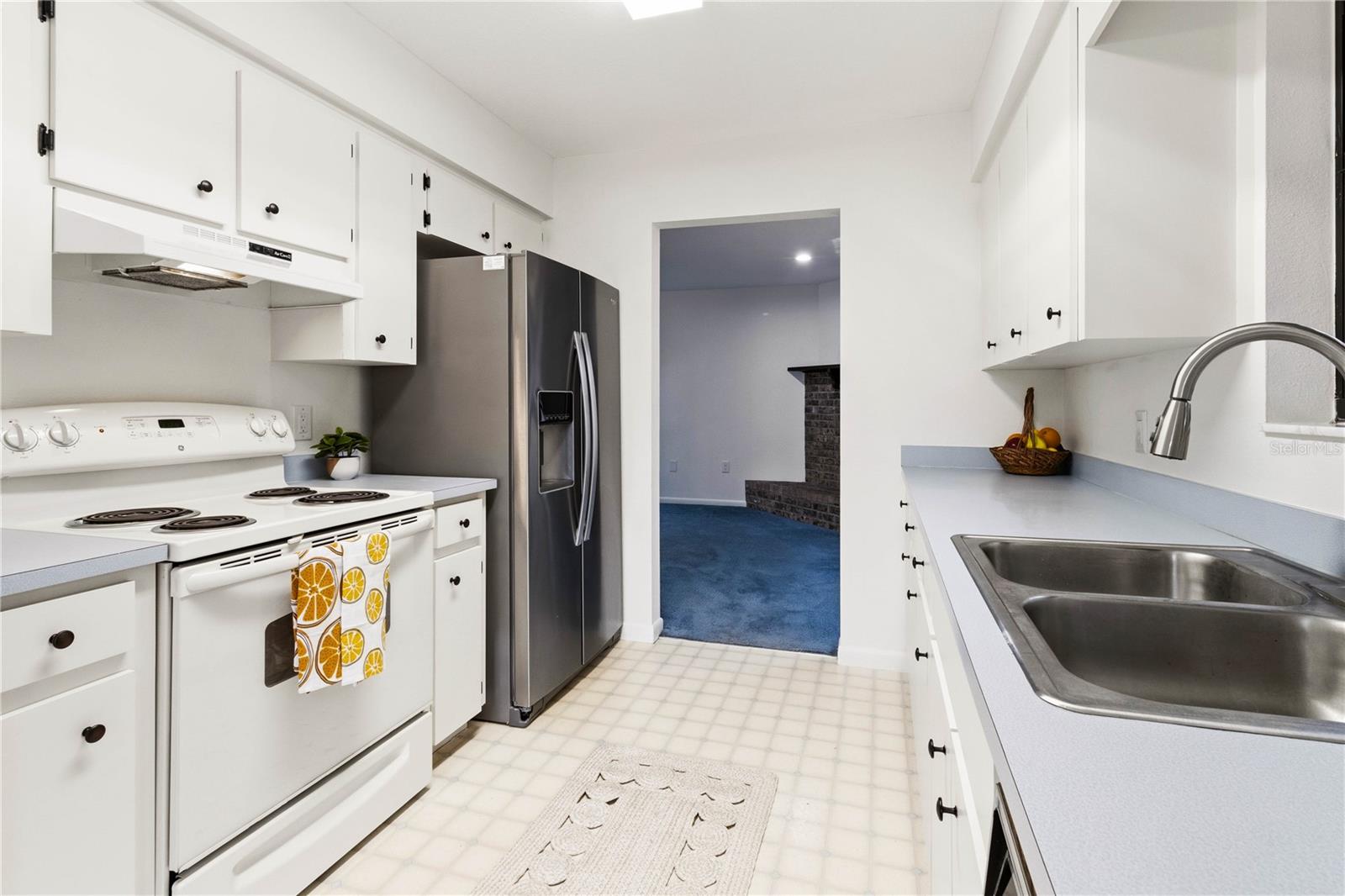 Image 13 of 43 For 3707 Timberlake Road W