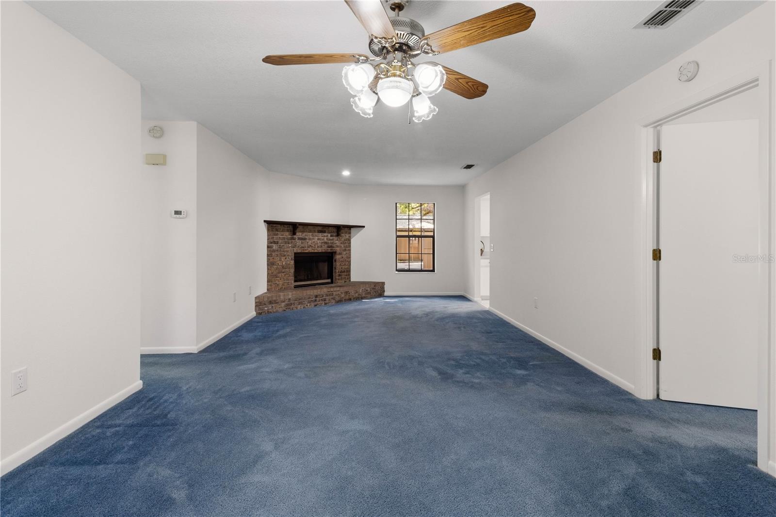 Image 14 of 43 For 3707 Timberlake Road W