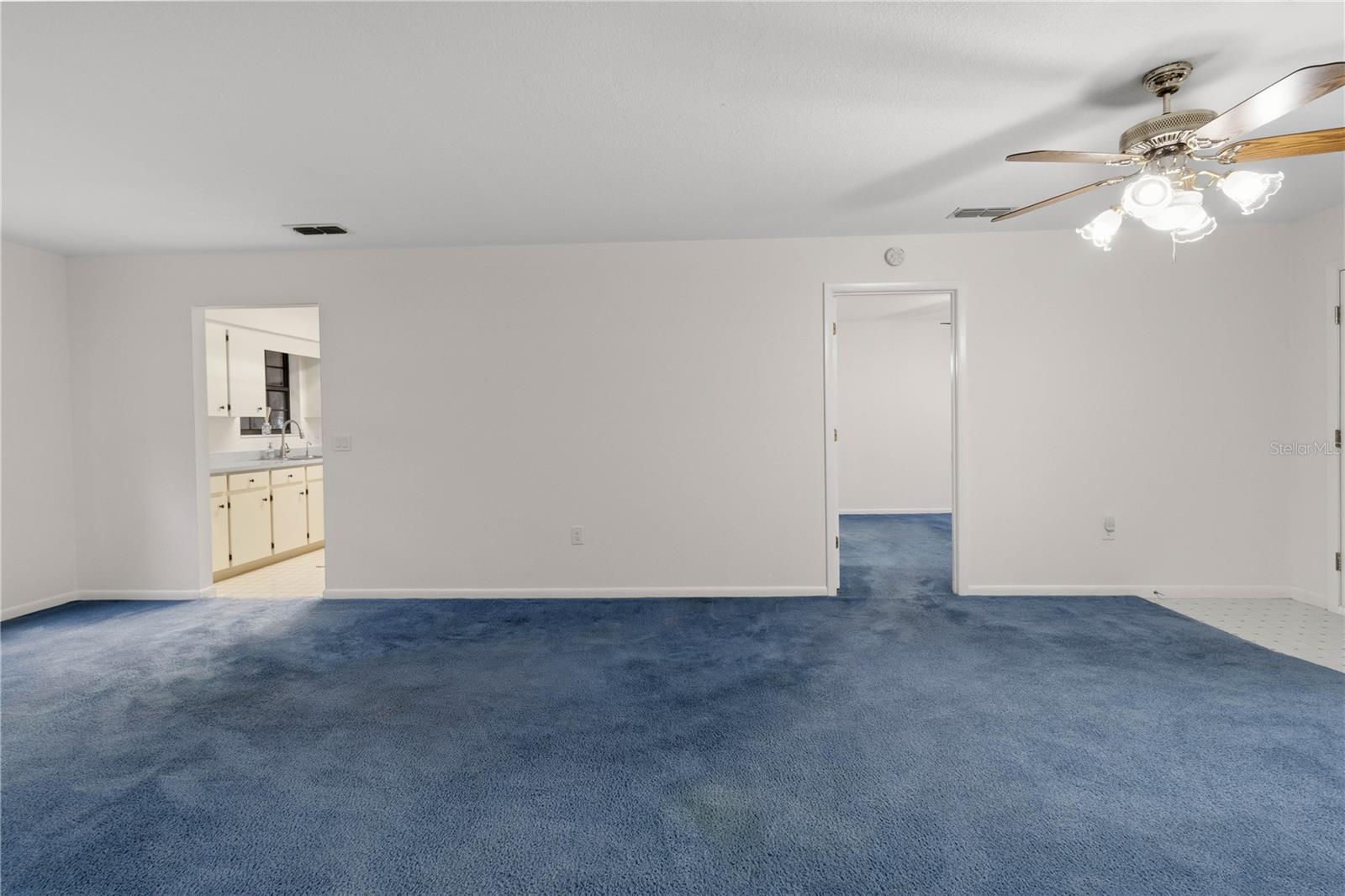 Image 15 of 43 For 3707 Timberlake Road W