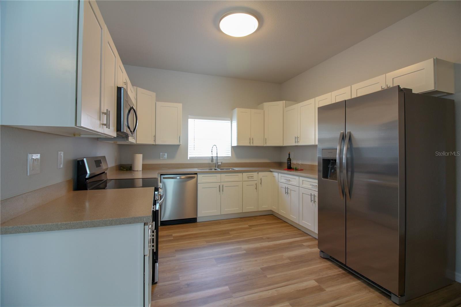 Image 3 of 20 For 1510 Las Villas Boulevard