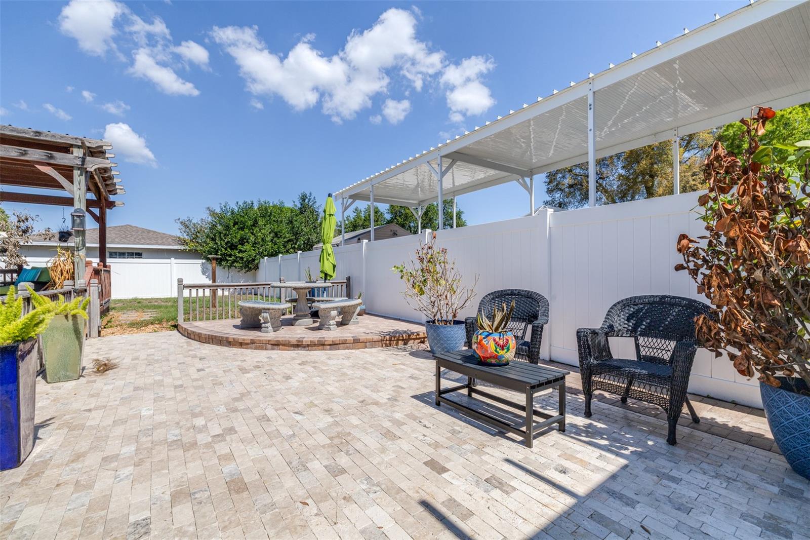 Image 37 of 56 For 210 Nassau Road