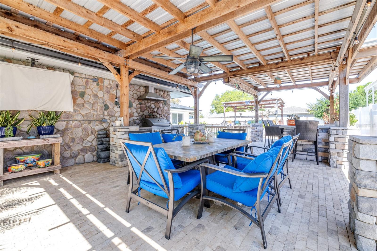 Image 40 of 56 For 210 Nassau Road