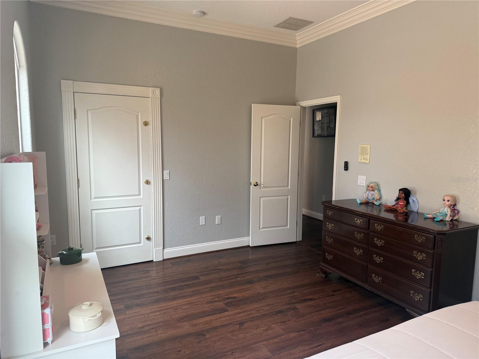 Image 12 of 59 For 1603 Sir Henrys Trail