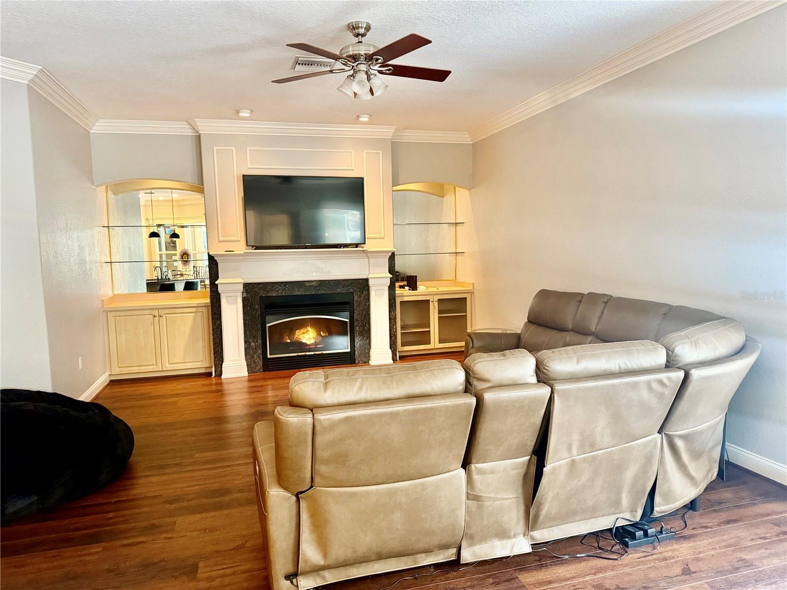 Image 17 of 59 For 1603 Sir Henrys Trail