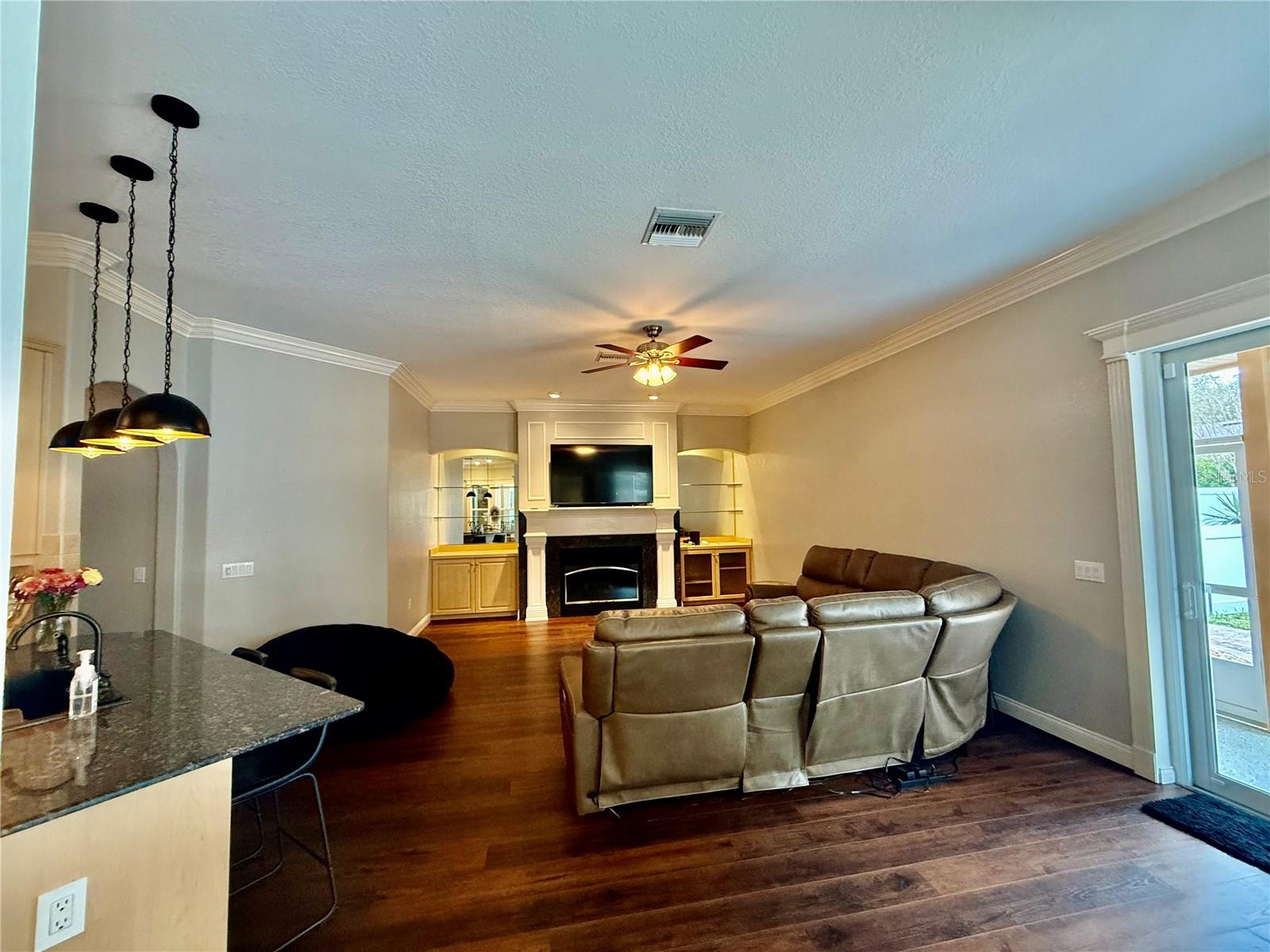 Image 18 of 59 For 1603 Sir Henrys Trail