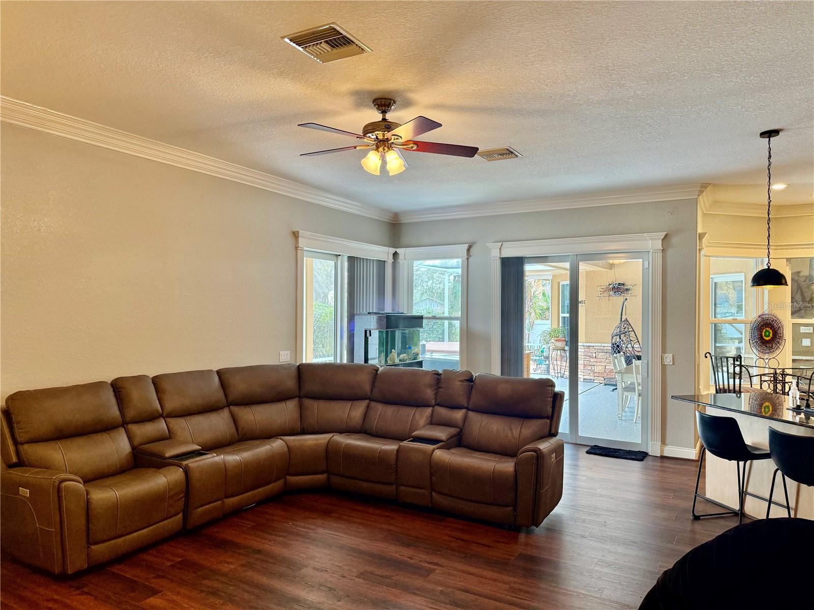 Image 19 of 59 For 1603 Sir Henrys Trail