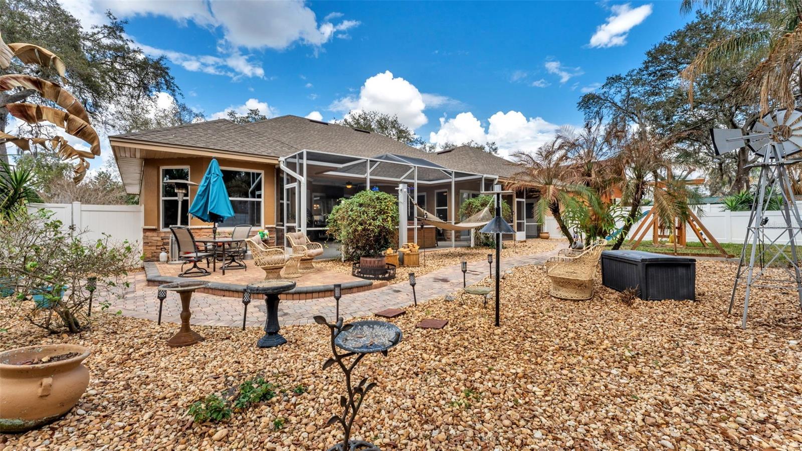 Image 29 of 59 For 1603 Sir Henrys Trail