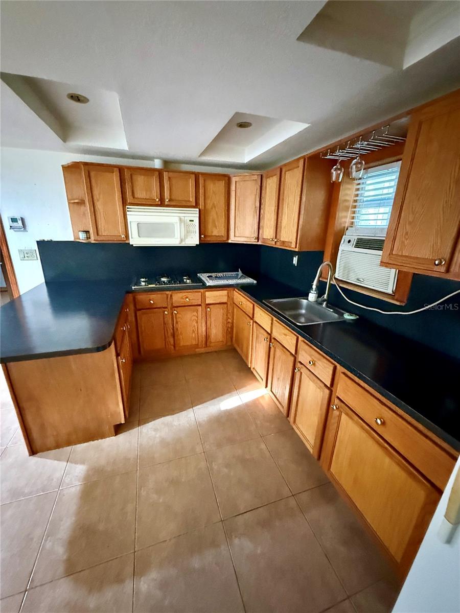 Image 11 of 20 For 106 Mason Street