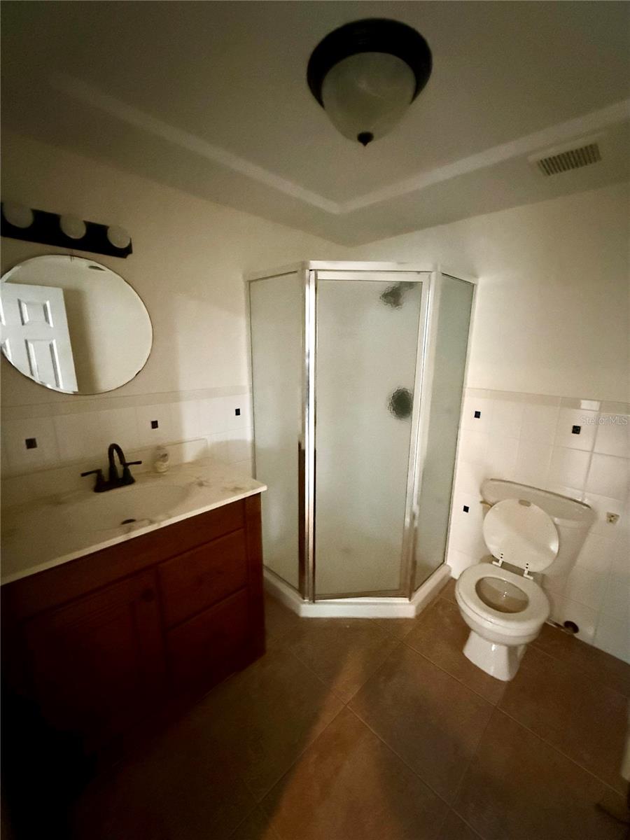 Image 15 of 20 For 106 Mason Street