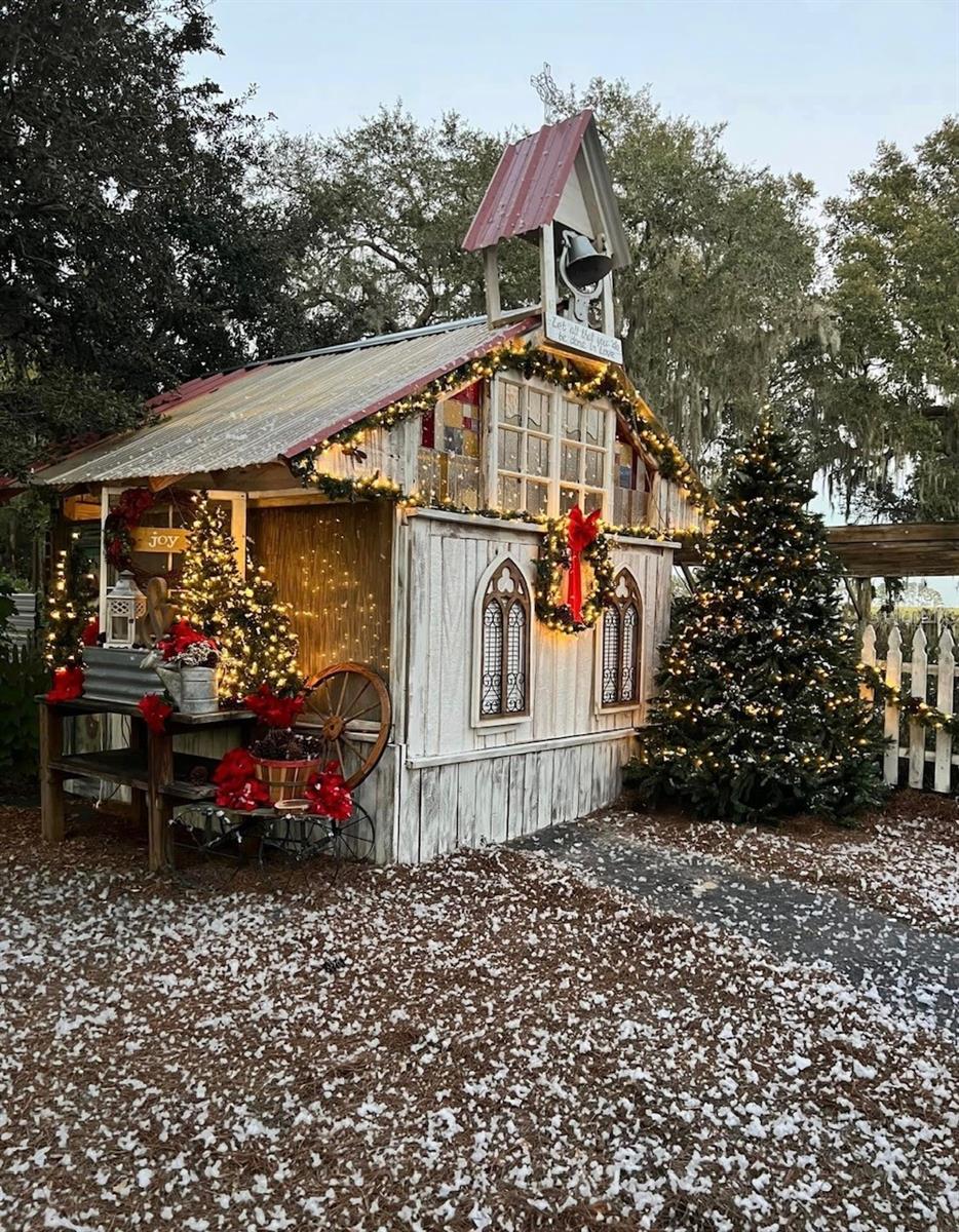 Image 13 of 58 For 15300 Lake Iola Road