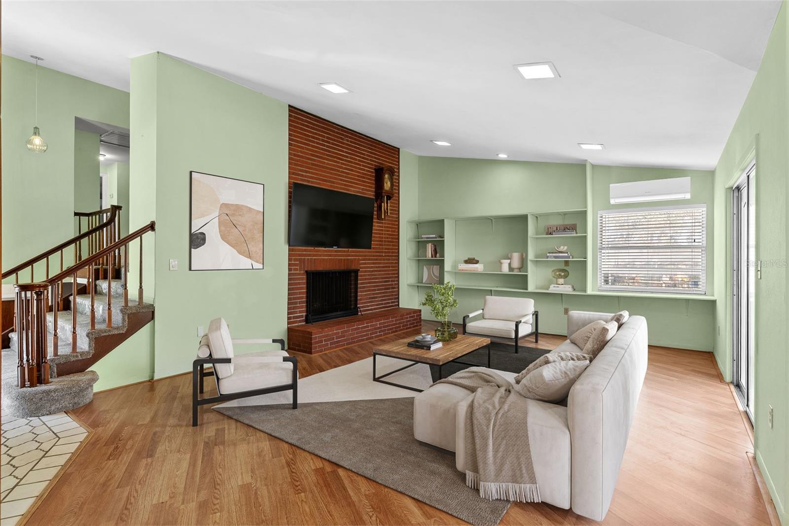 Image 27 of 58 For 15300 Lake Iola Road