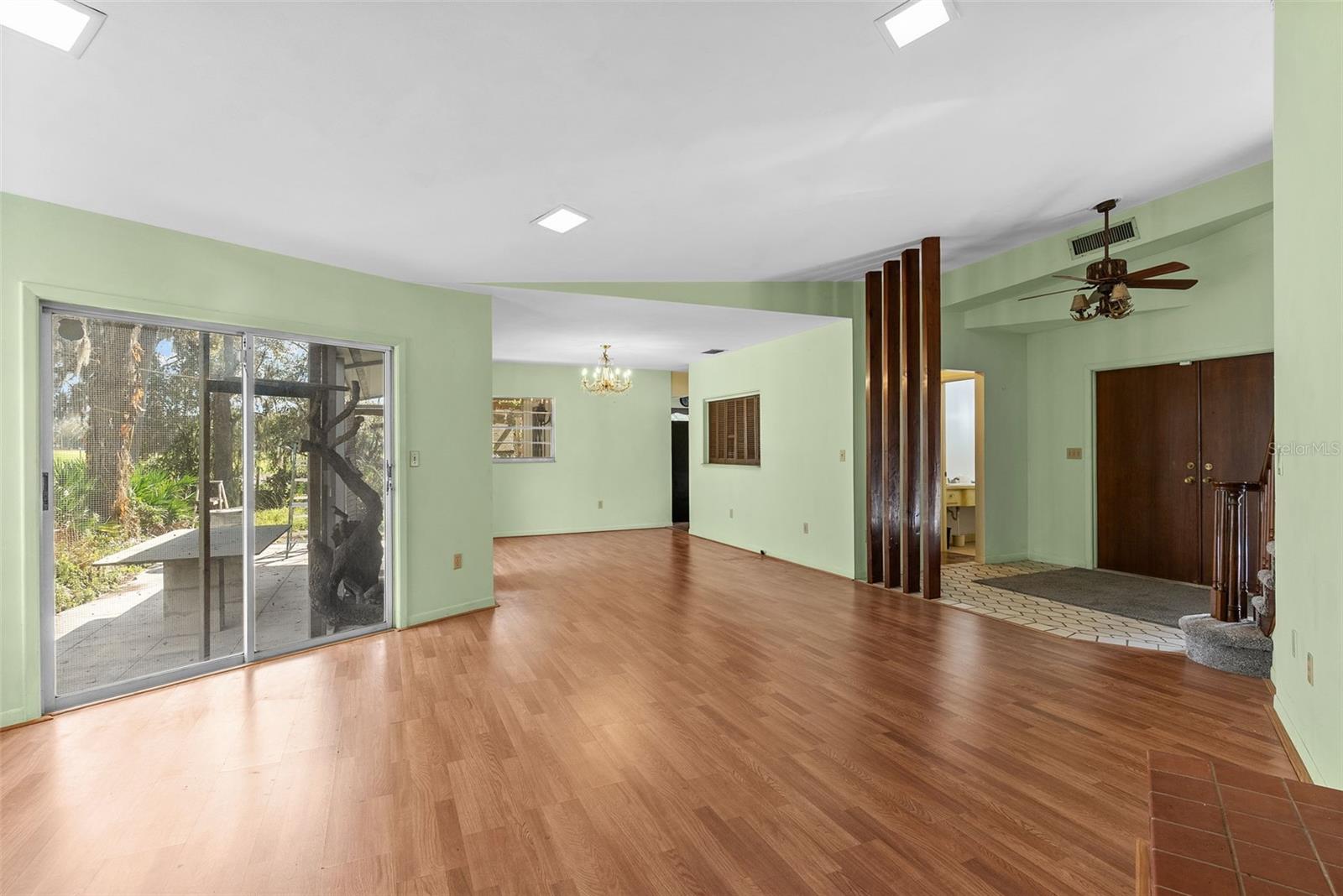 Image 31 of 58 For 15300 Lake Iola Road