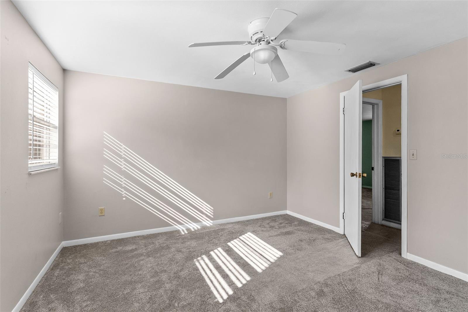 Image 49 of 58 For 15300 Lake Iola Road