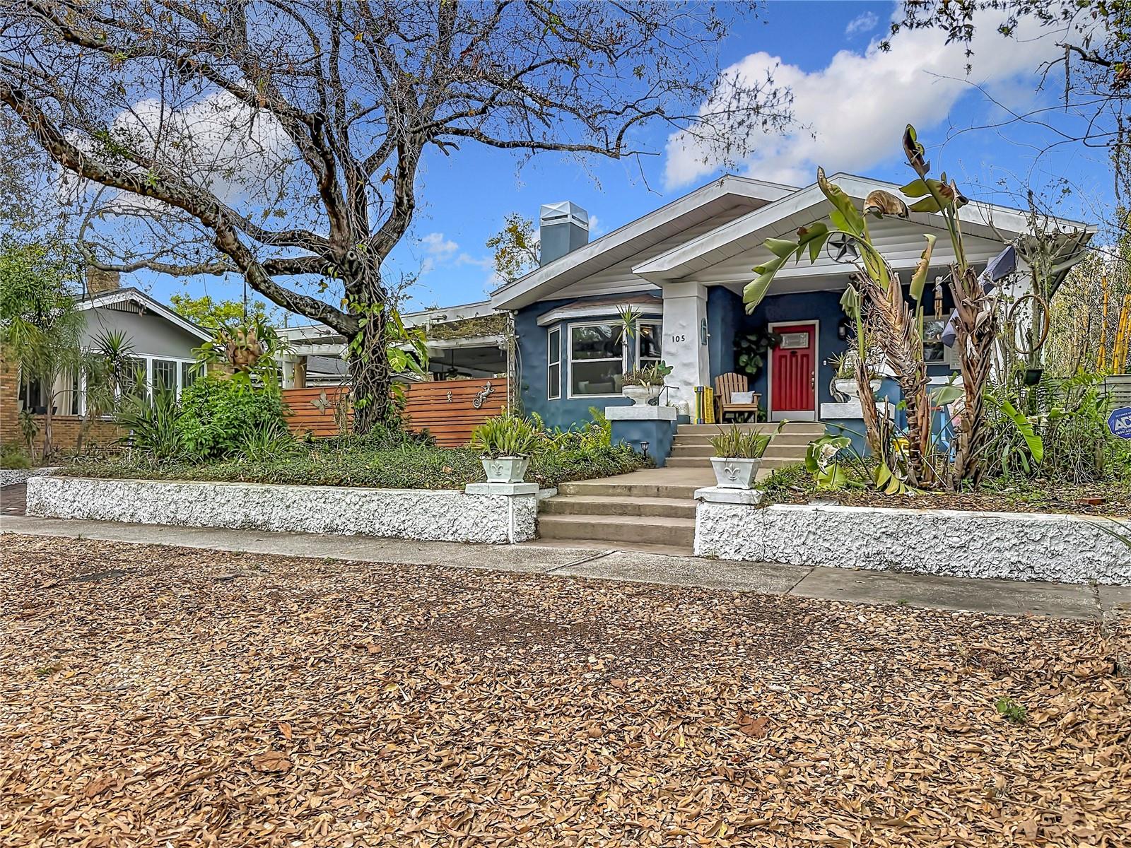 Image 21 of 92 For 105 Comanche Avenue