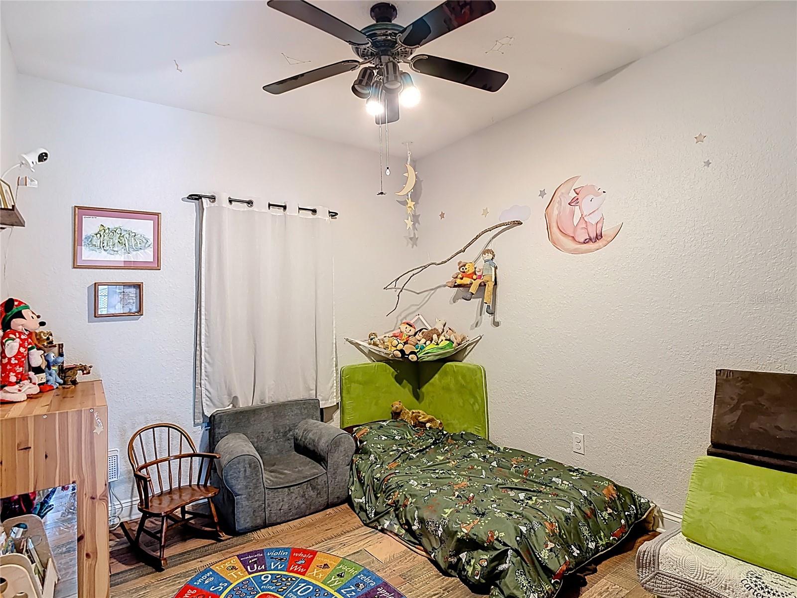 Image 43 of 92 For 105 Comanche Avenue