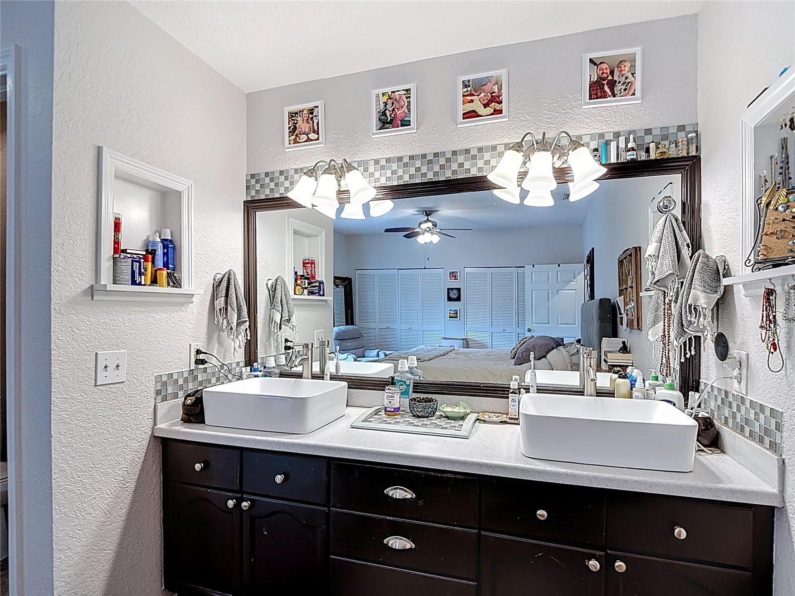 Image 50 of 92 For 105 Comanche Avenue