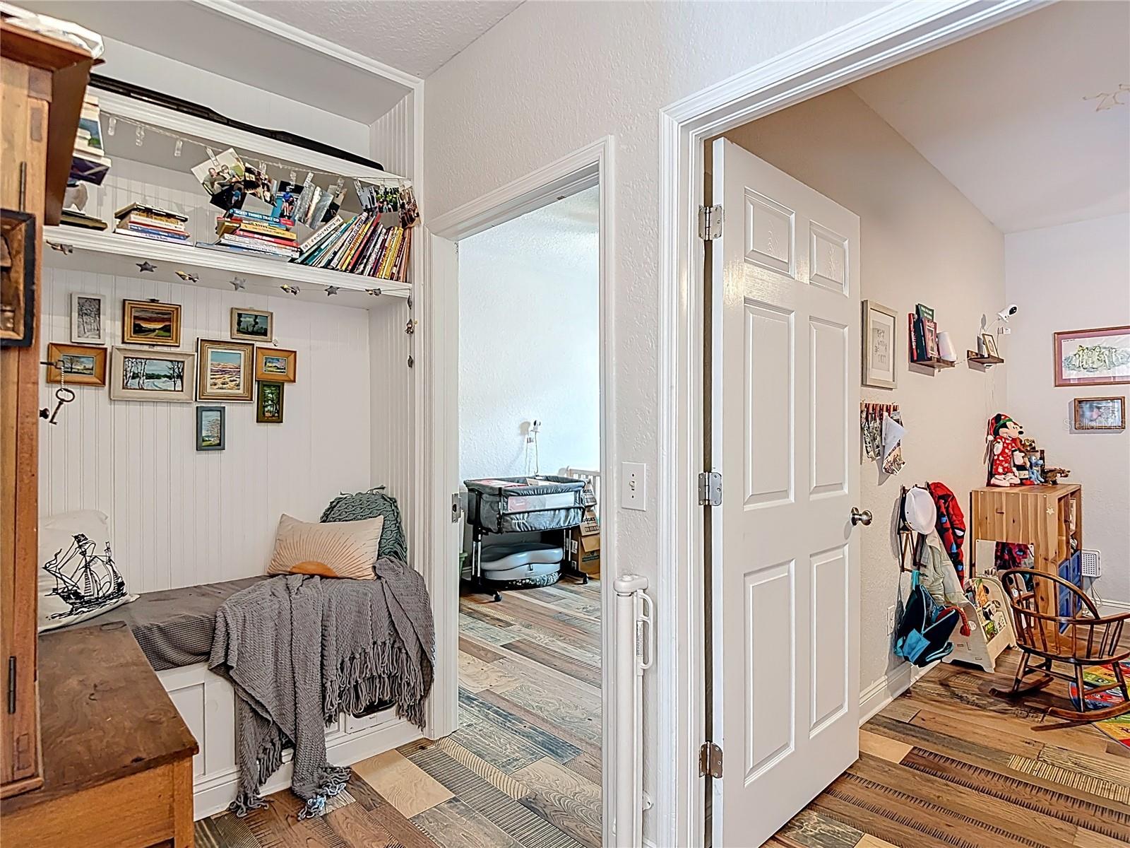 Image 55 of 92 For 105 Comanche Avenue