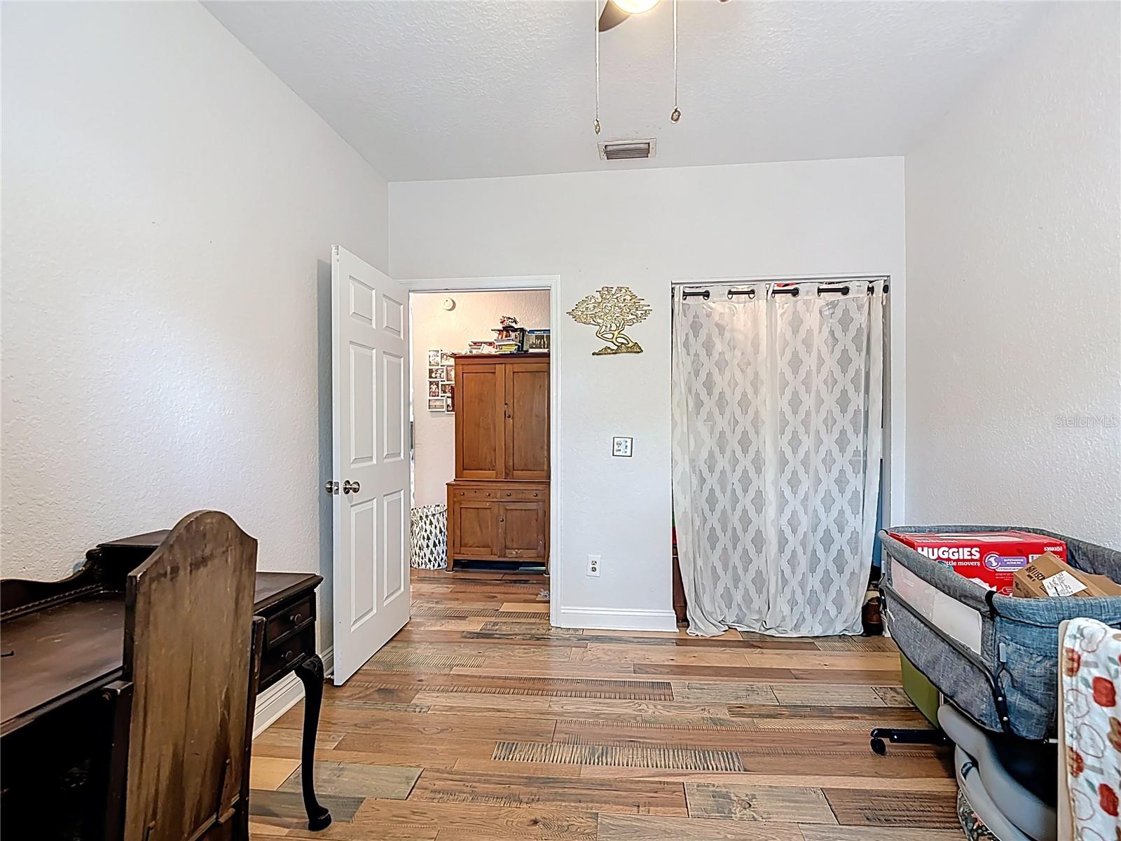 Image 57 of 92 For 105 Comanche Avenue