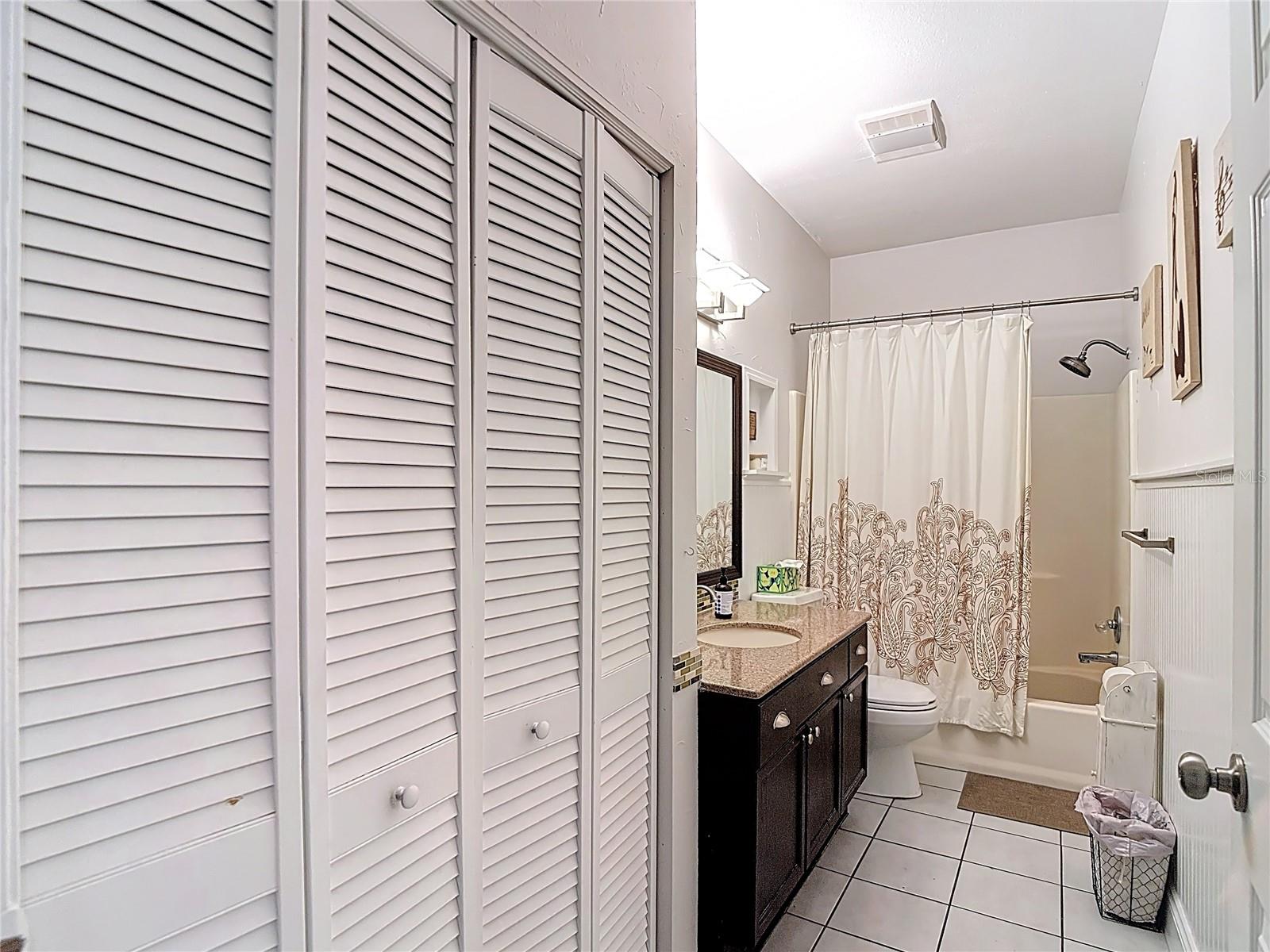 Image 62 of 92 For 105 Comanche Avenue