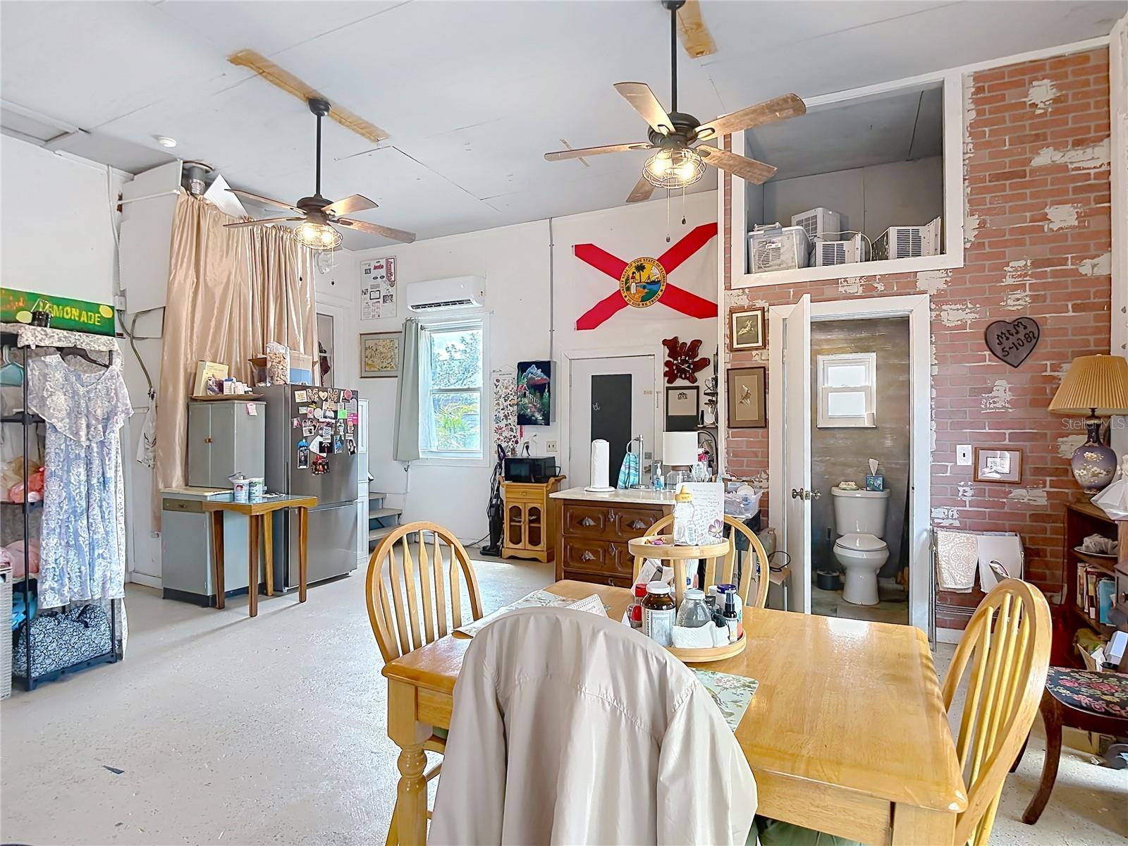 Image 74 of 92 For 105 Comanche Avenue