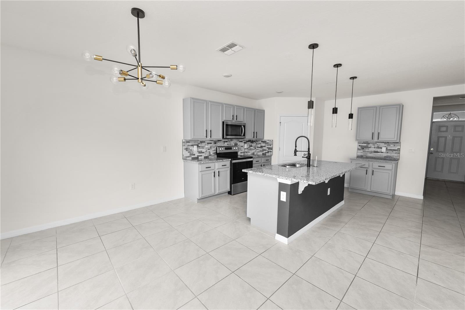 Image 11 of 43 For 3935 Palazzo Place