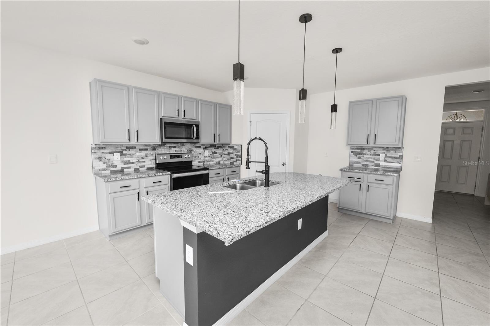 Image 6 of 43 For 3935 Palazzo Place