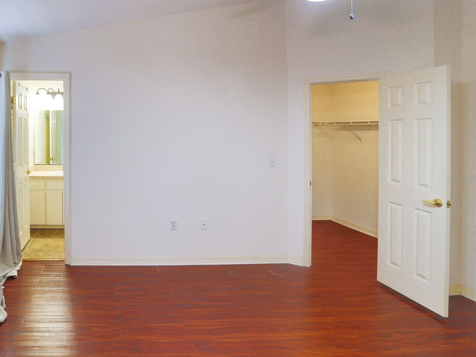 Image 13 of 25 For 8150 Oakhurst Boulevard