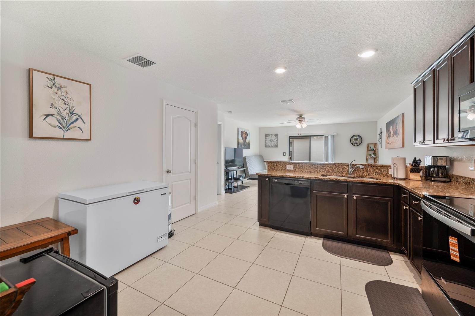 Image 10 of 38 For 6551 Baikal Place