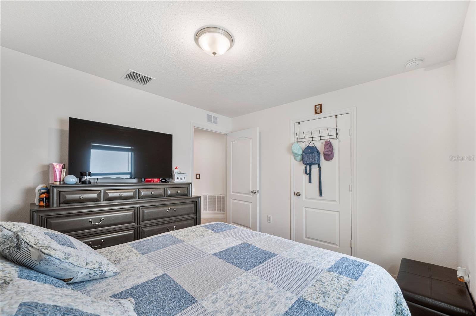 Image 24 of 38 For 6551 Baikal Place
