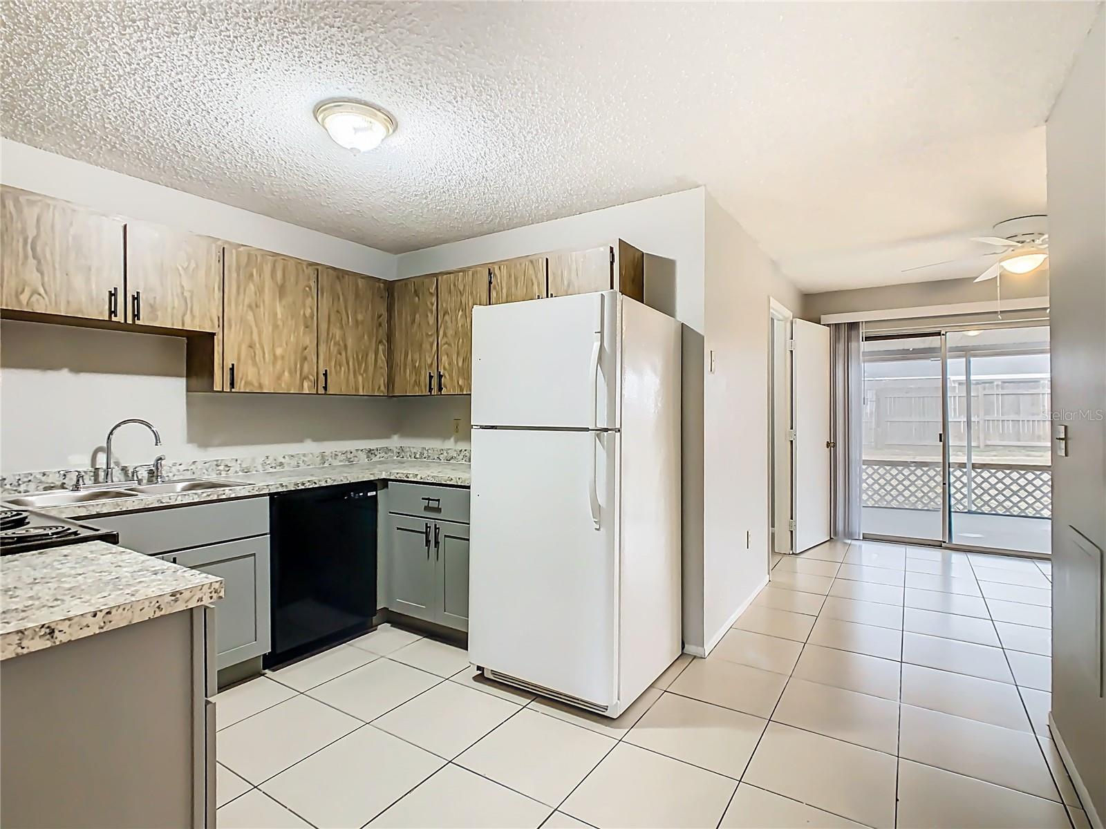 Image 12 of 42 For 4530 Ballentine Court