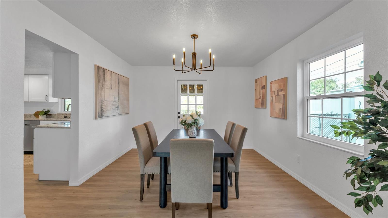 Image 15 of 63 For 5339 Sandra Way