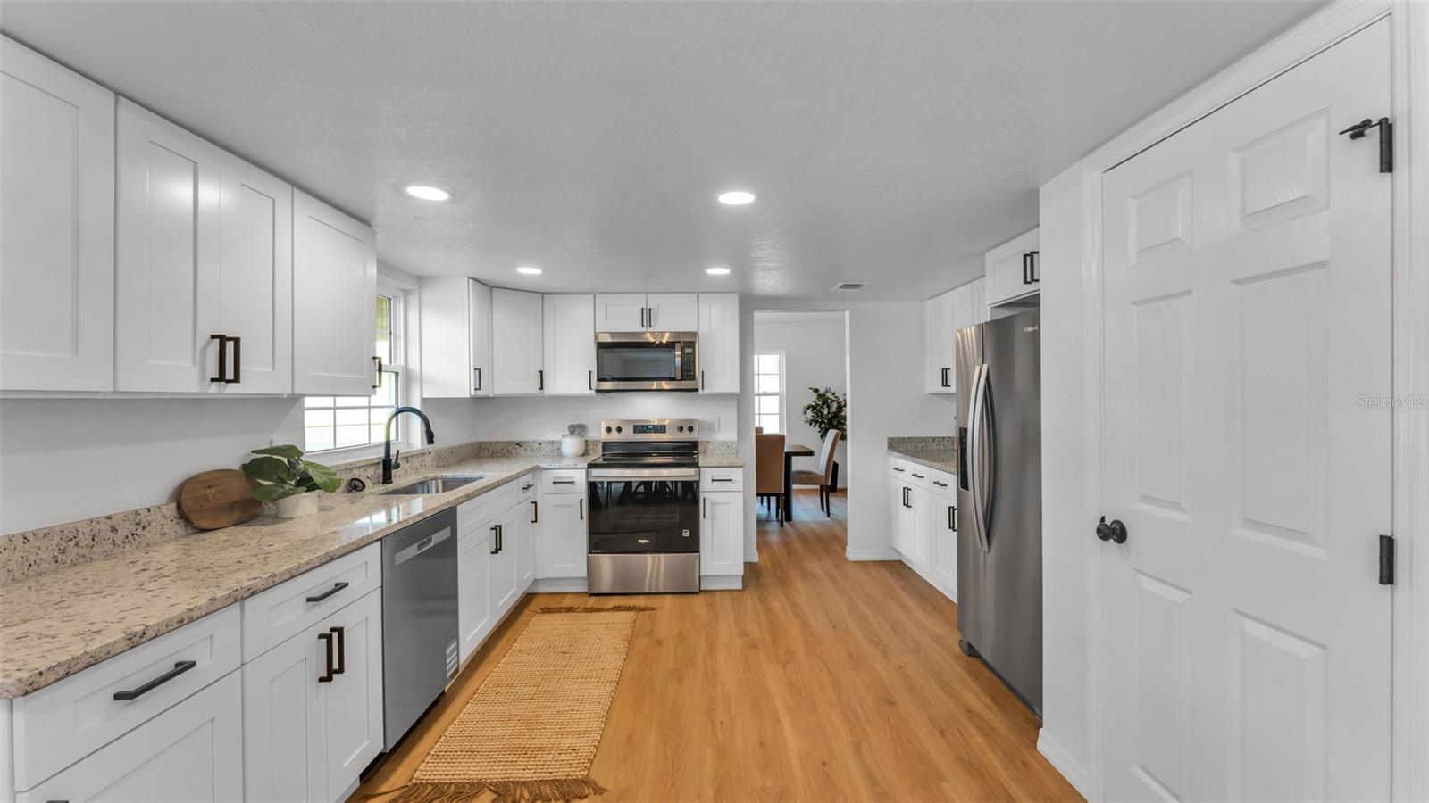 Image 19 of 63 For 5339 Sandra Way