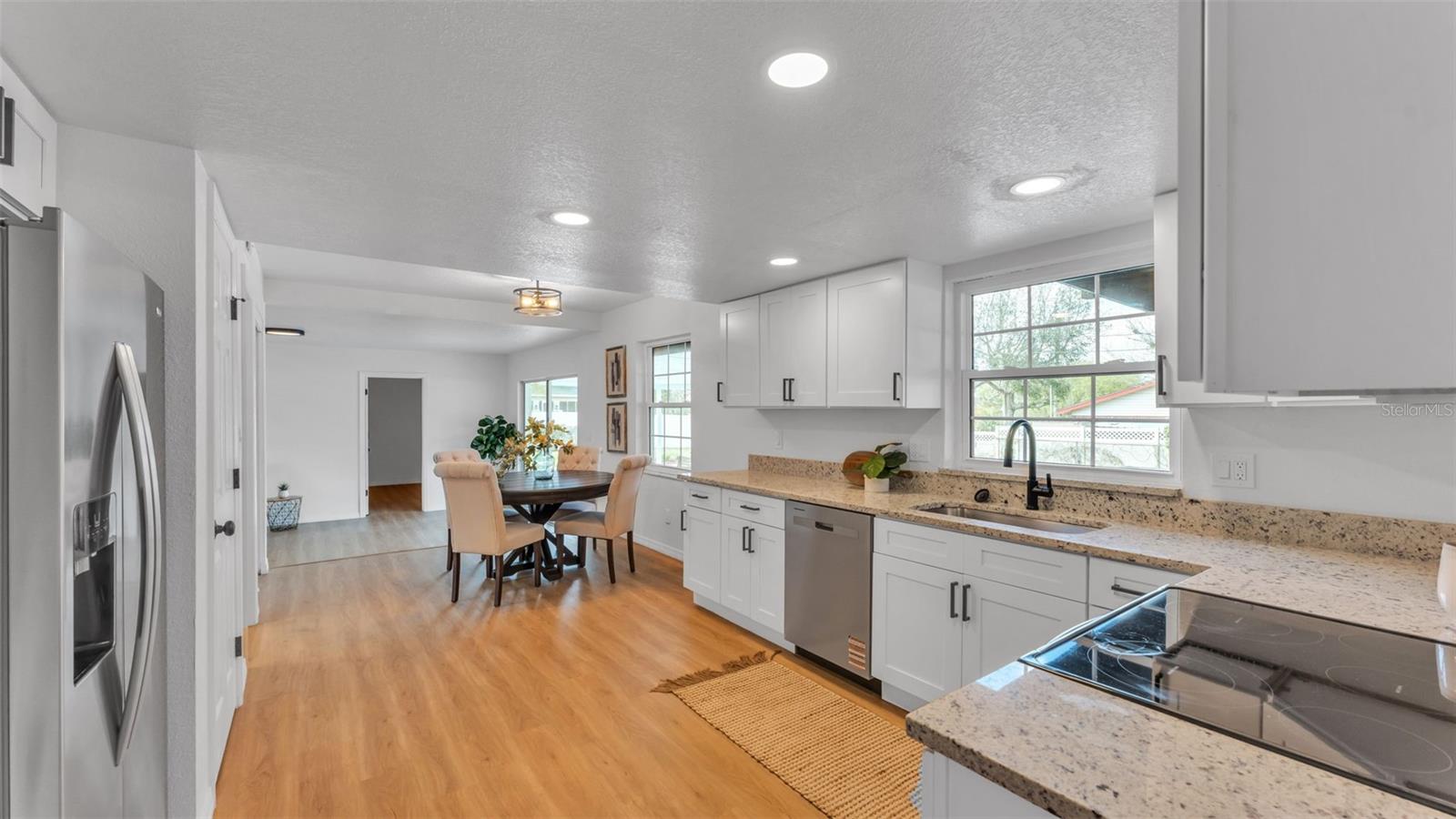 Image 20 of 63 For 5339 Sandra Way