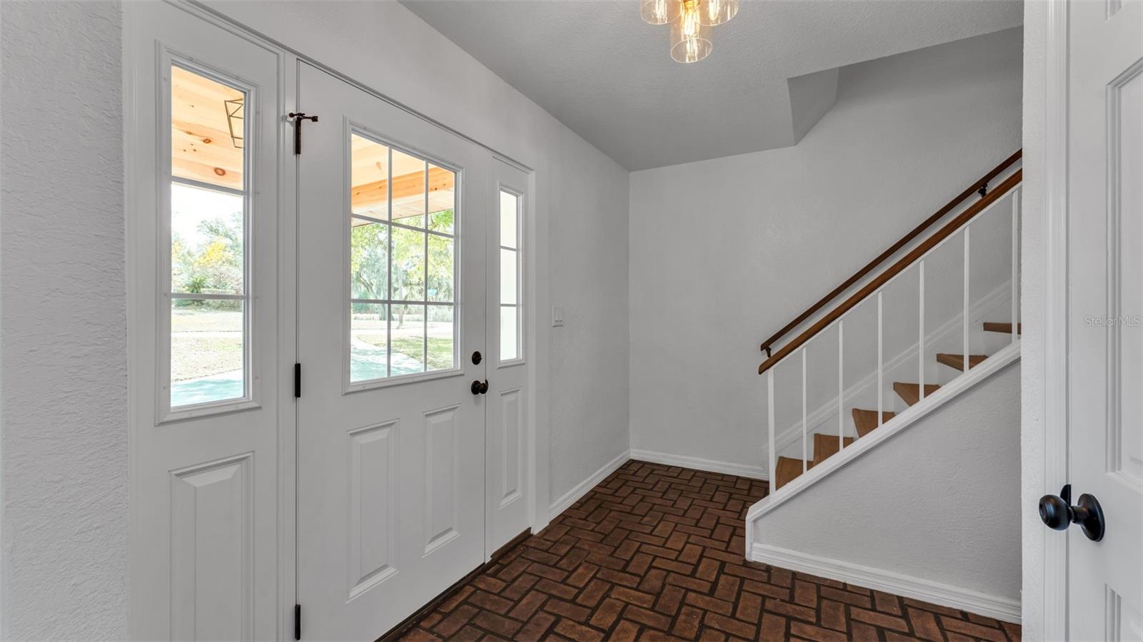 Image 28 of 63 For 5339 Sandra Way