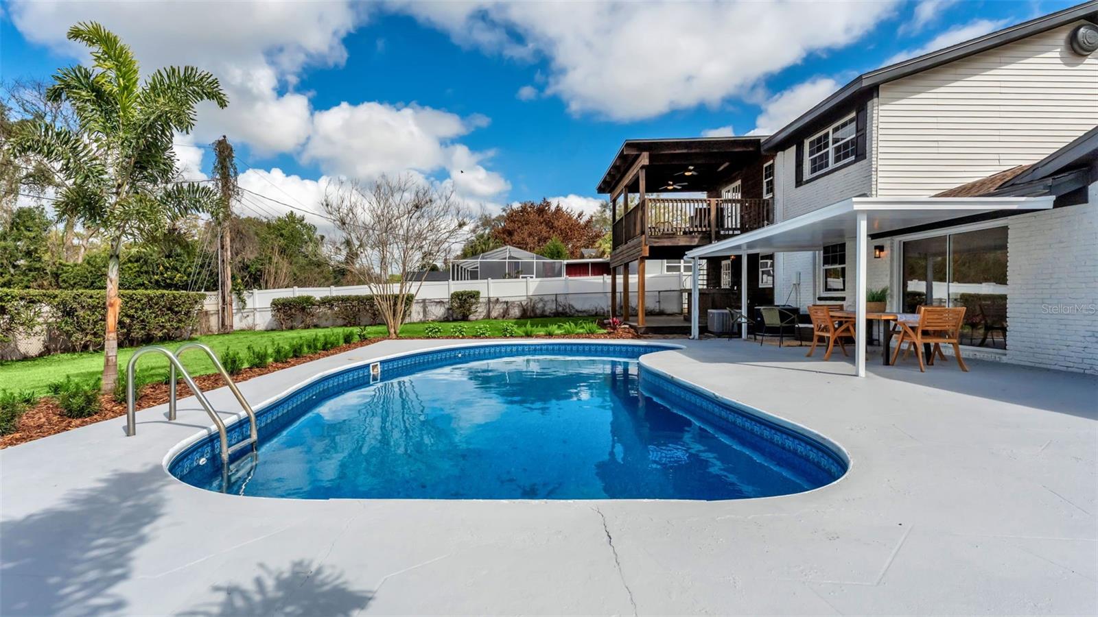 Image 4 of 63 For 5339 Sandra Way