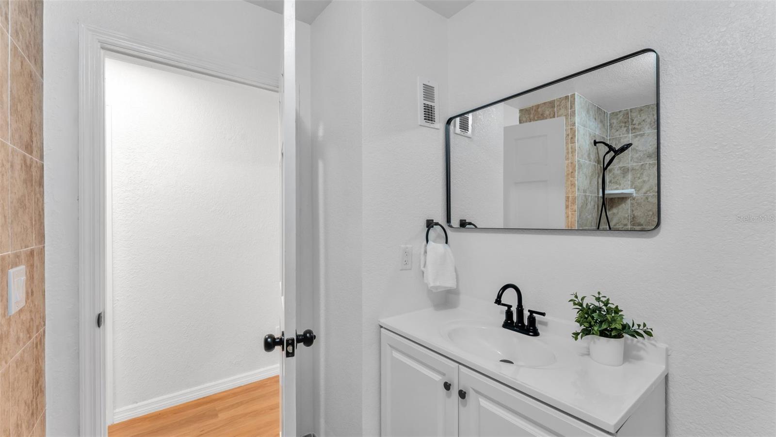 Image 40 of 63 For 5339 Sandra Way