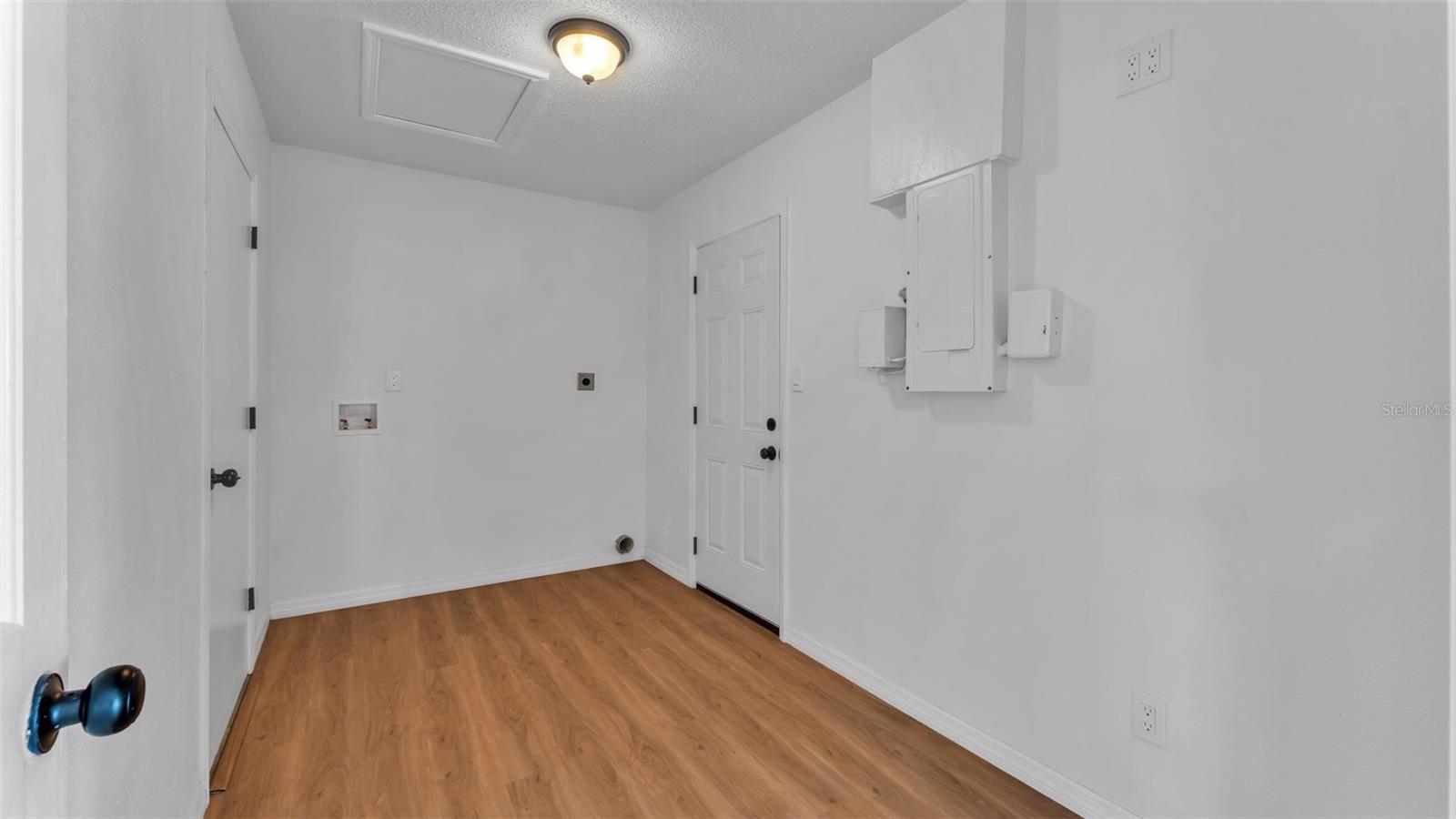 Image 42 of 63 For 5339 Sandra Way