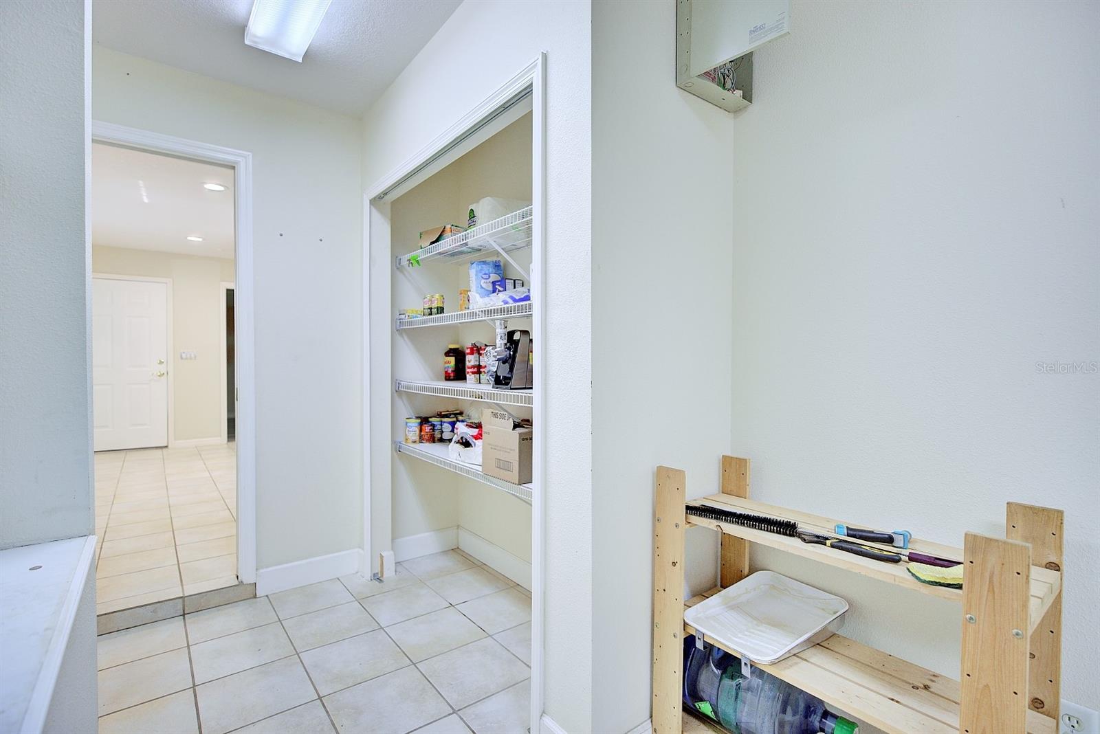 Image 10 of 29 For 1521 Lancia Avenue